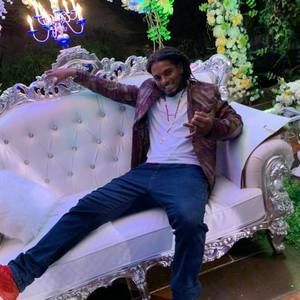 Meet your Posher, Antonio